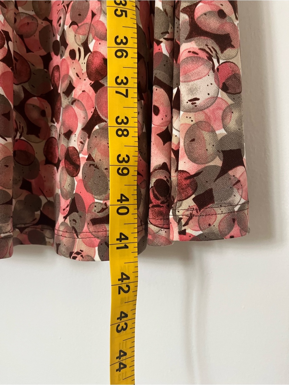 Connected Apparel Pink & Brown Floral Ruched V-Neck Dress - Picture 11 of 12